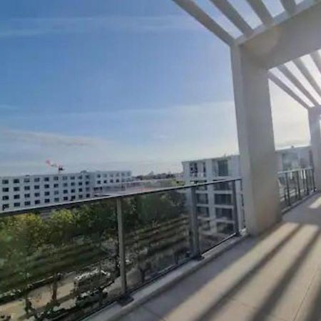 Suite Parentale Avec Sdb Dans Appartement Avec Rooftop Монпелие Екстериор снимка